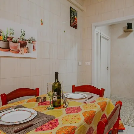 Apartment Dimora Luciella History And Culture